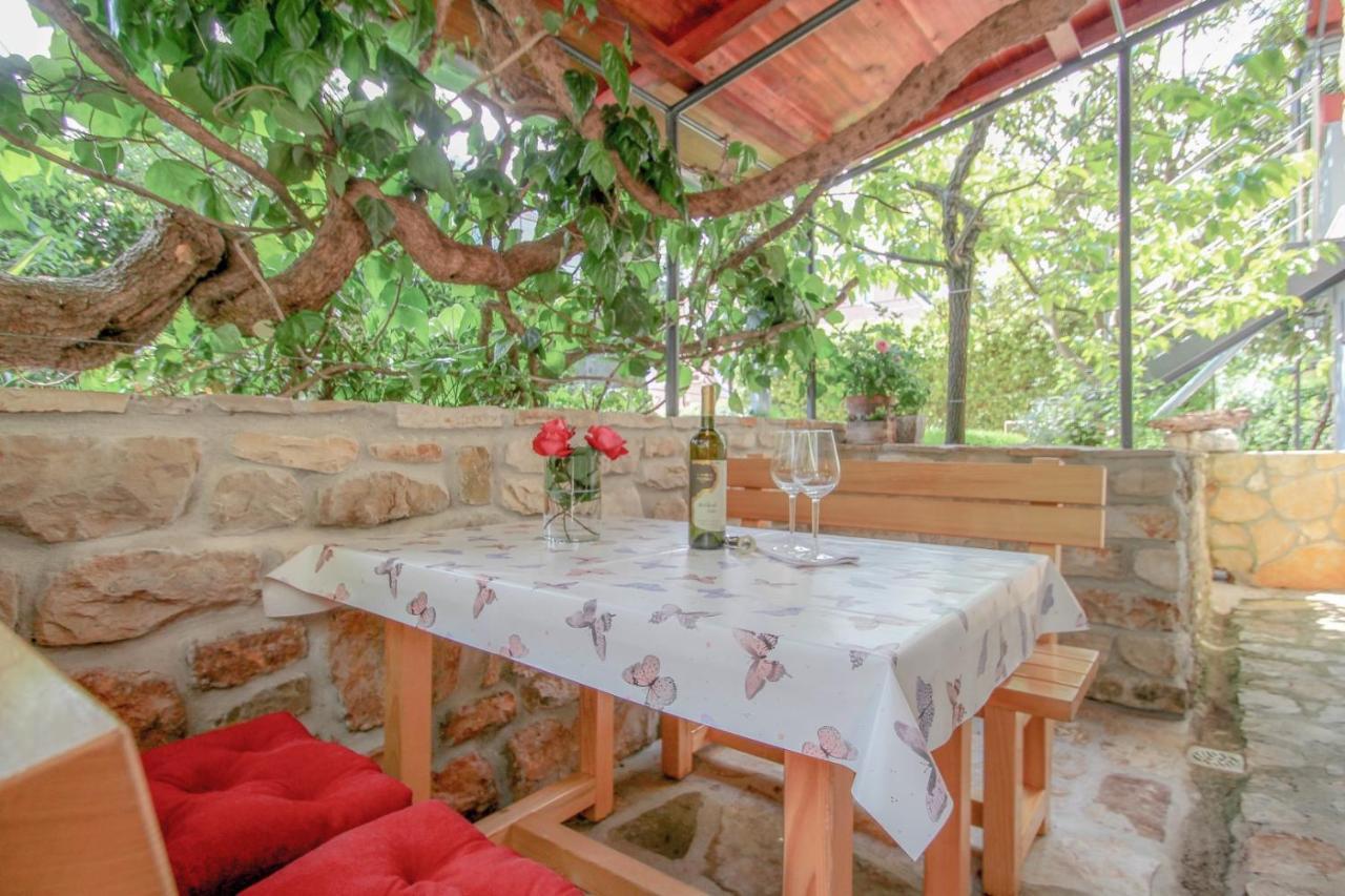 Carla Guest House Novigrad Istria Kültér fotó