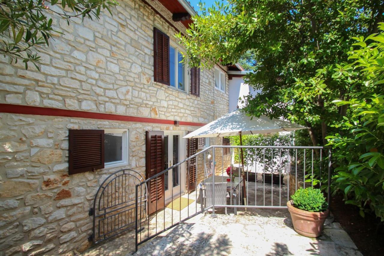 Carla Guest House Novigrad Istria Kültér fotó