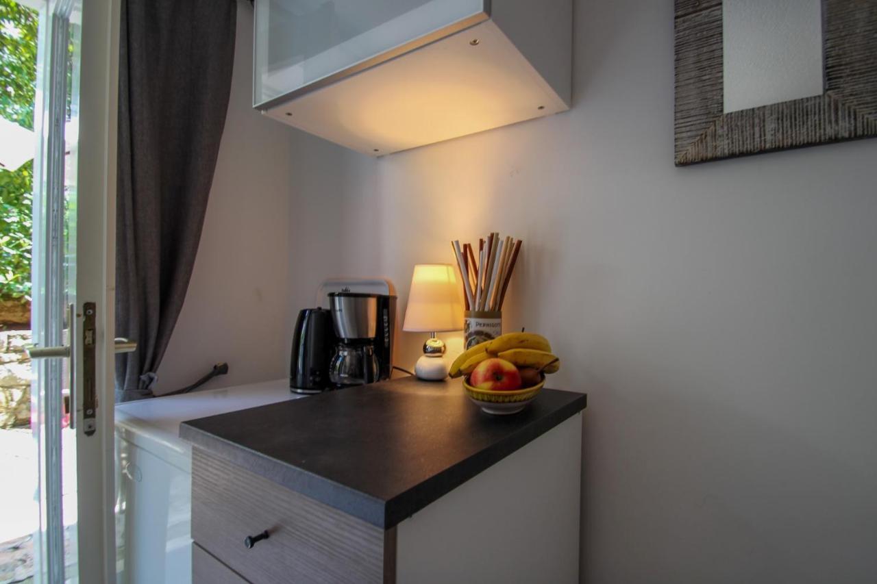 Carla Guest House Novigrad Istria Kültér fotó