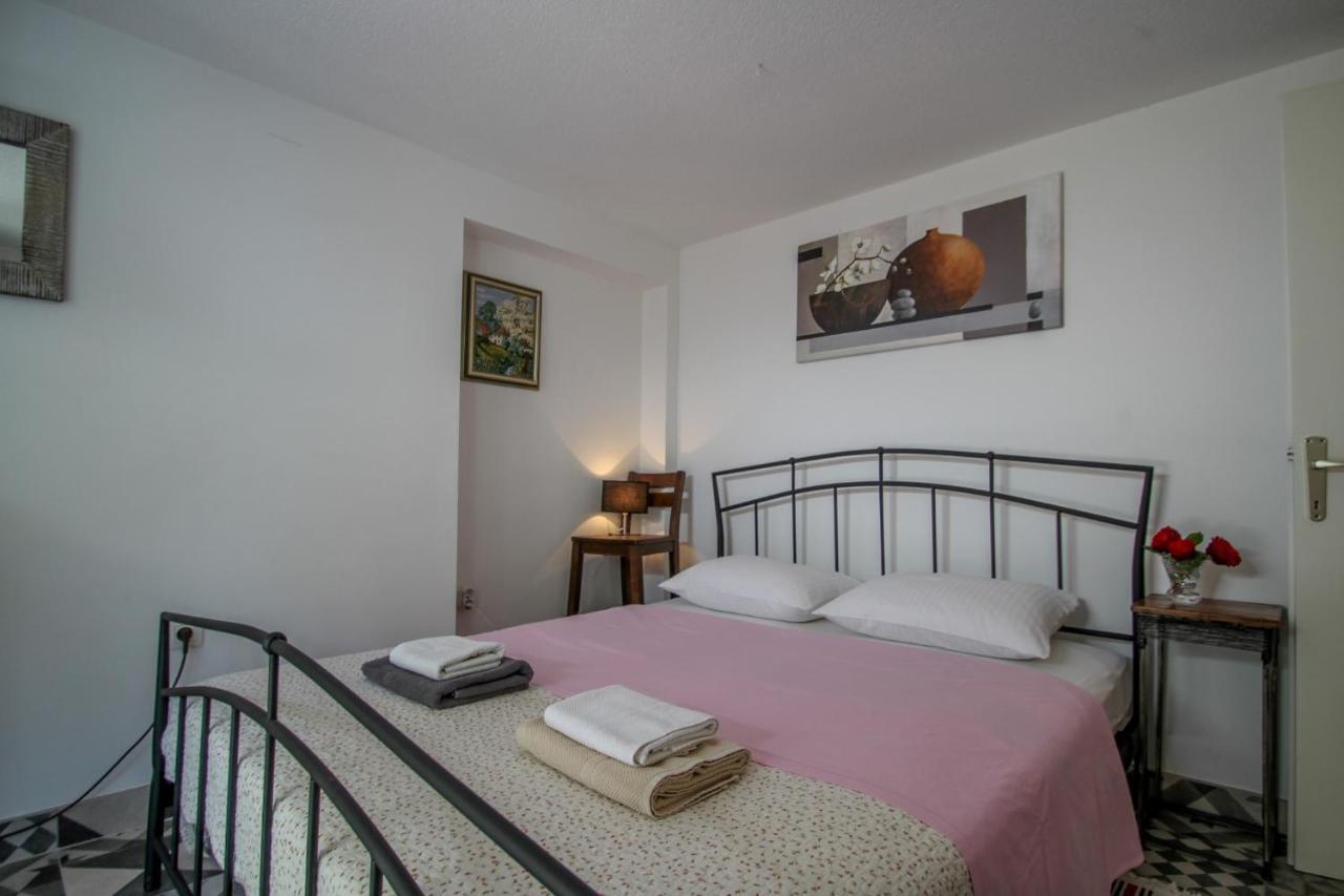 Carla Guest House Novigrad Istria Kültér fotó