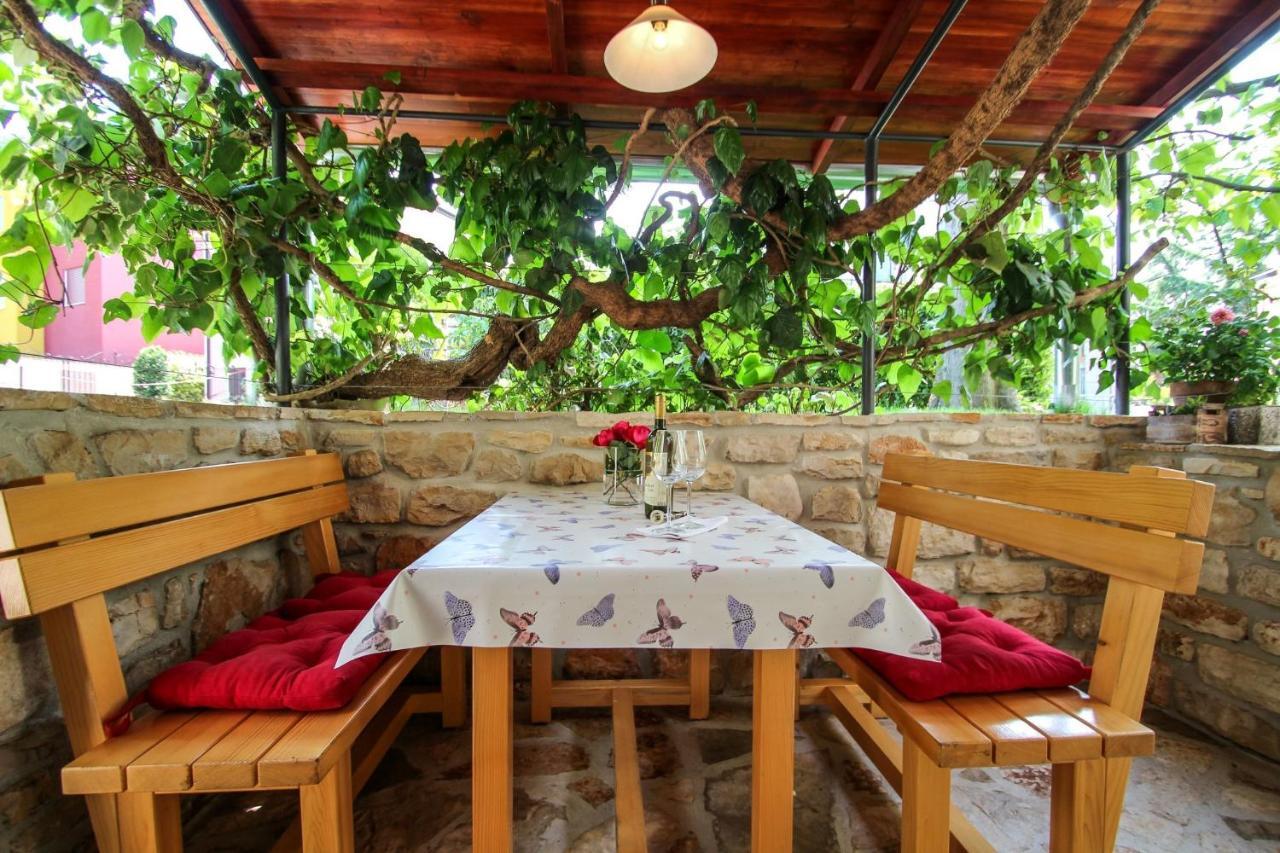 Carla Guest House Novigrad Istria Kültér fotó