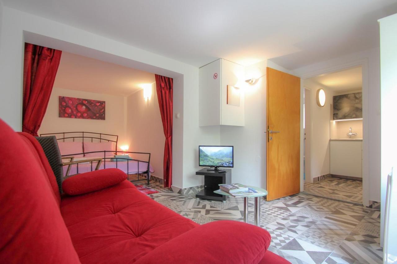 Carla Guest House Novigrad Istria Kültér fotó
